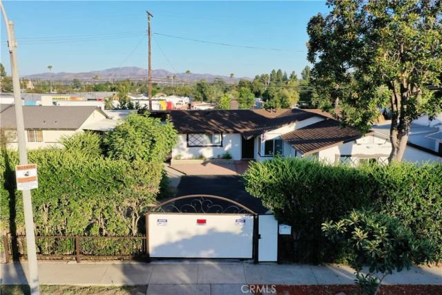 11662 Glamis Street, Sylmar, CA 91342