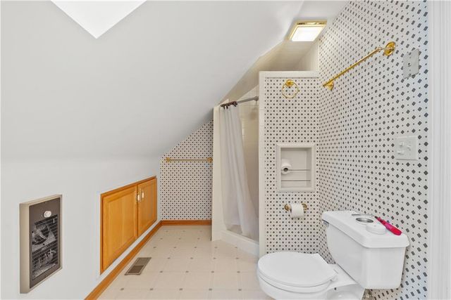 4166 Cambridge Street, Kansas City, KS 66103