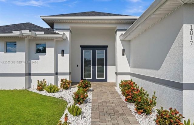 1017 NW 15th Terrace, Cape Coral, FL 33993