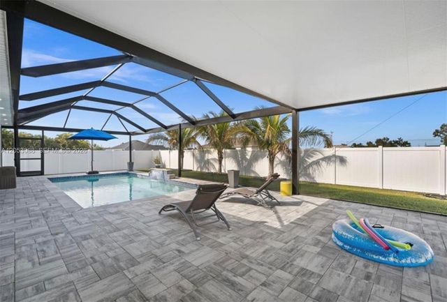 1017 NW 15th Terrace, Cape Coral, FL 33993