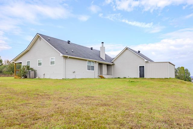 5300 N HWY 37, Winnsboro, TX 75494