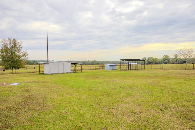 5300 N HWY 37, Winnsboro, TX 75494