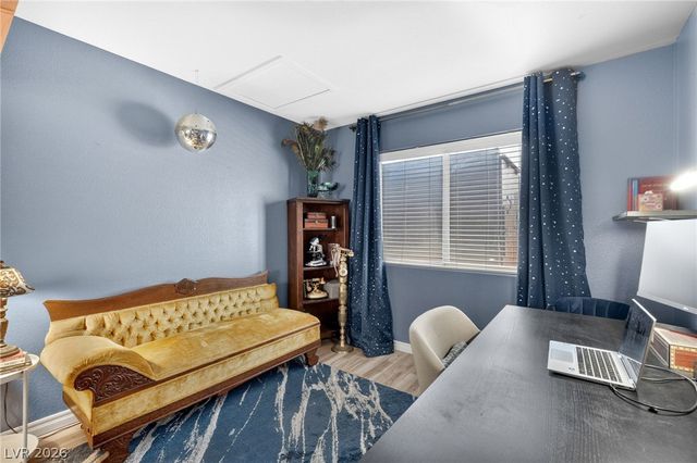 7233 Hawk Haven Street, Las Vegas, NV 89131
