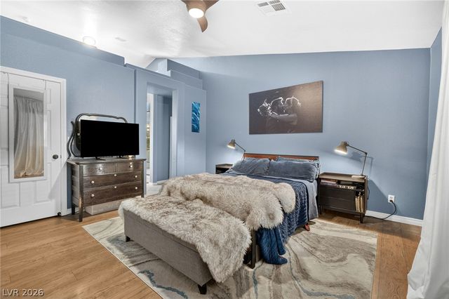7233 Hawk Haven Street, Las Vegas, NV 89131