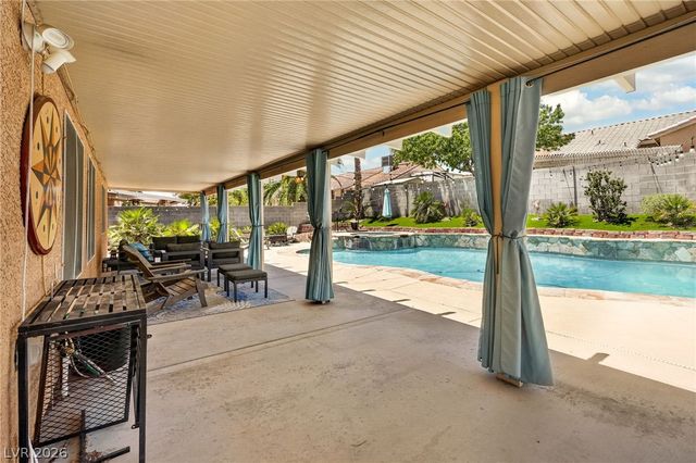 7233 Hawk Haven Street, Las Vegas, NV 89131