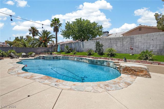 7233 Hawk Haven Street, Las Vegas, NV 89131