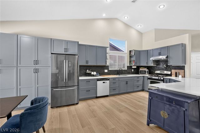 7233 Hawk Haven Street, Las Vegas, NV 89131