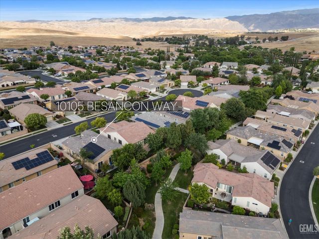 10105 Besancon Way, Bakersfield, CA 93306