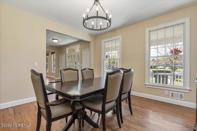 234 Hamiltonian Drive, Red Bank, NJ 07701