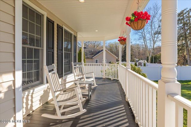 234 Hamiltonian Drive, Red Bank, NJ 07701