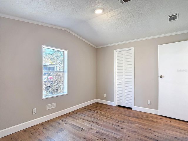 11955 BEMONT AVENUE, New Port Richey, FL 34654