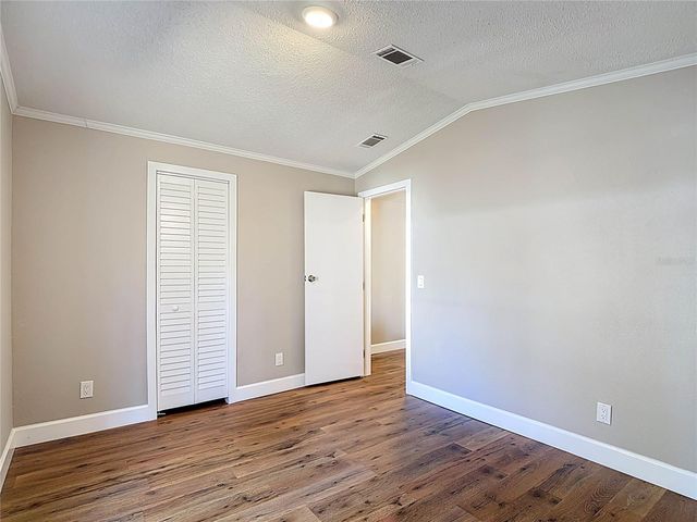 11955 BEMONT AVENUE, New Port Richey, FL 34654