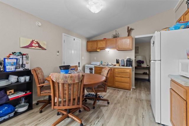 1331 BROAD STREET, Oshkosh, WI 54901