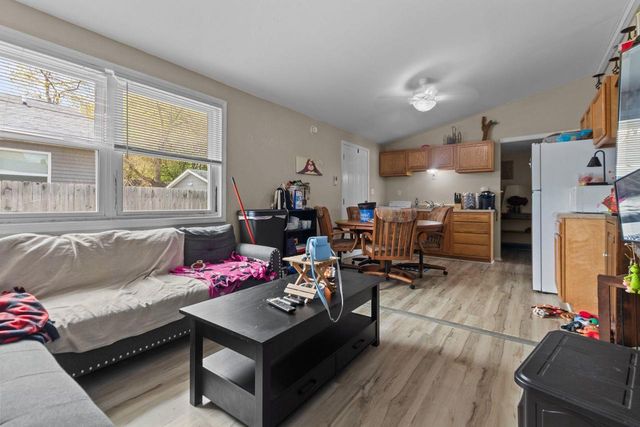 1331 BROAD STREET, Oshkosh, WI 54901