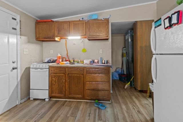 1331 BROAD STREET, Oshkosh, WI 54901
