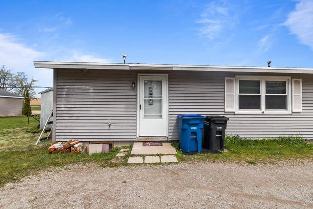 1331 BROAD STREET, Oshkosh, WI 54901