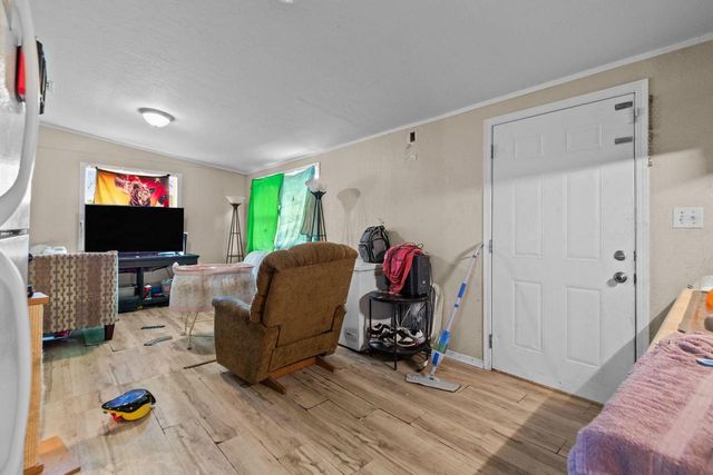 1331 BROAD STREET, Oshkosh, WI 54901