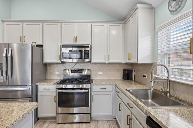 549 Pond View PASS, Buda, TX 78610