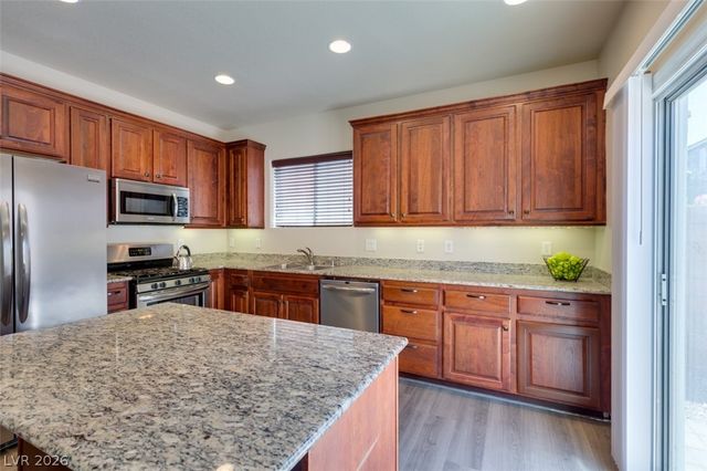 3305 Umbria Gardens Avenue, Las Vegas, NV 89141