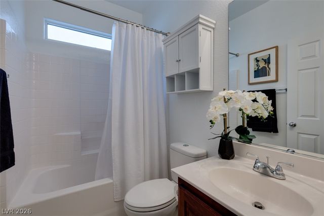 3305 Umbria Gardens Avenue, Las Vegas, NV 89141