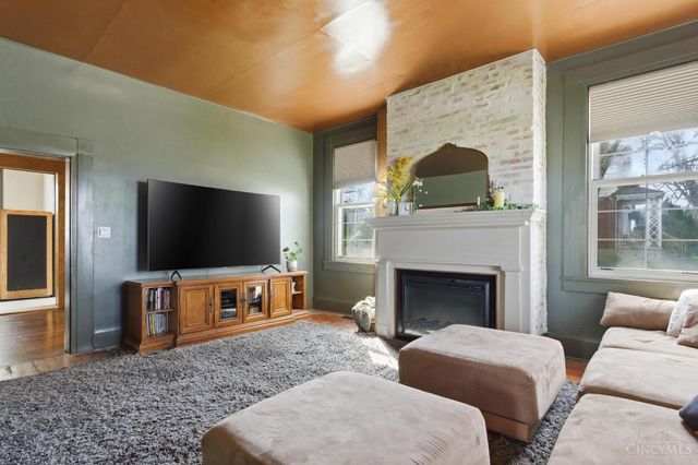 351 W Main Street, Hillsboro, OH 45133