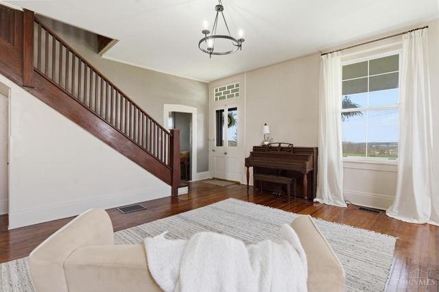 351 W Main Street, Hillsboro, OH 45133