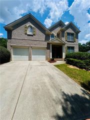 6398 Foggy Oak Drive, Fairburn, GA 30213