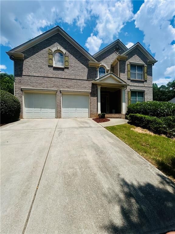 6398 Foggy Oak Drive, Fairburn, GA 30213