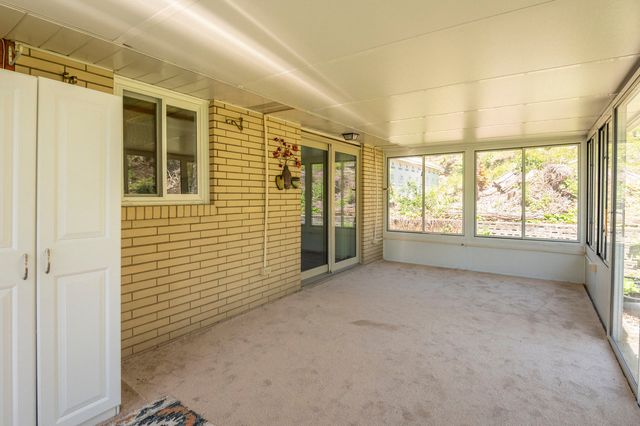 112 Murrayhill Avenue, Cheswick, PA 15024