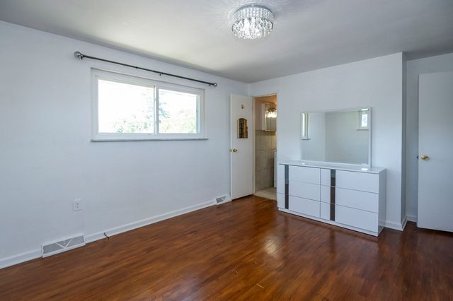 112 Murrayhill Avenue, Cheswick, PA 15024