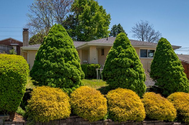 112 Murrayhill Avenue, Cheswick, PA 15024