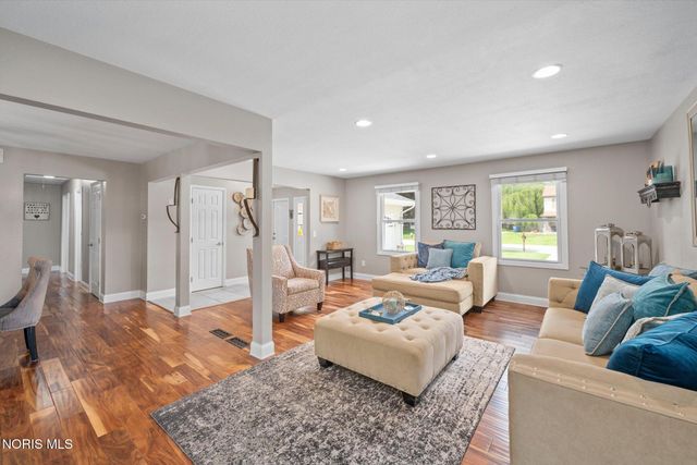 4339 Pacquin Lane, Toledo, OH 43614
