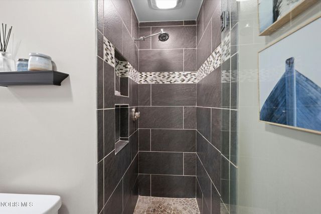 4339 Pacquin Lane, Toledo, OH 43614