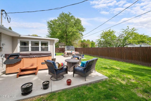 4339 Pacquin Lane, Toledo, OH 43614