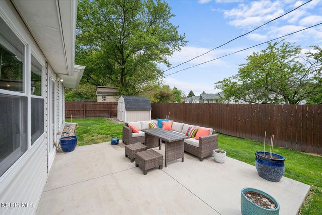 4339 Pacquin Lane, Toledo, OH 43614