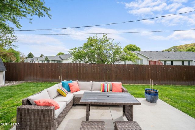 4339 Pacquin Lane, Toledo, OH 43614