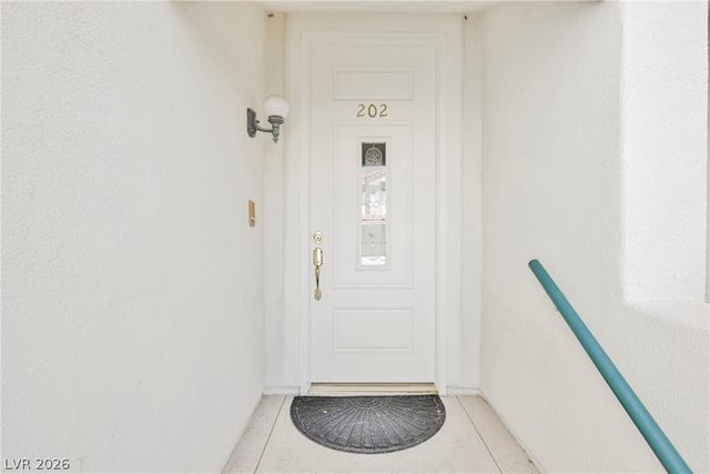 7625 Rolling View Drive 202, Las Vegas, NV 89149