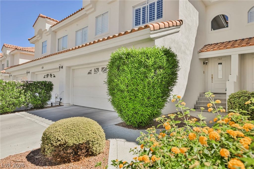 7625 Rolling View Drive 202, Las Vegas, NV 89149