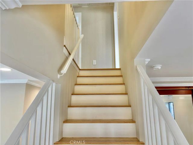 2717 Mary Street, La Crescenta, CA 91214