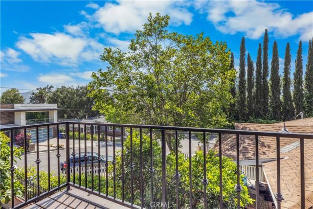 2717 Mary Street, La Crescenta, CA 91214
