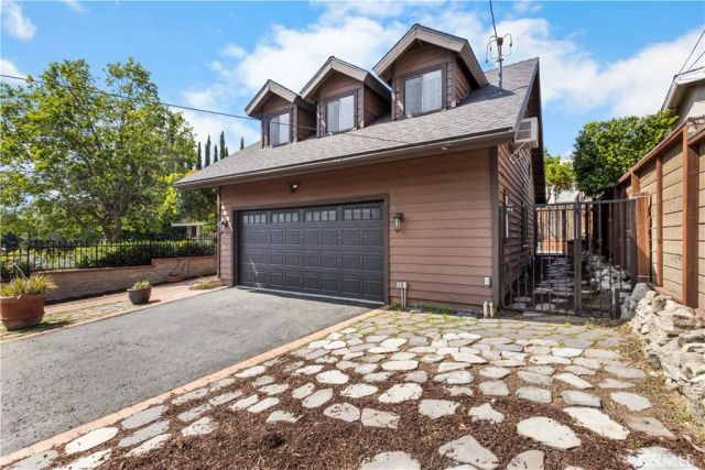 2717 Mary Street, La Crescenta, CA 91214