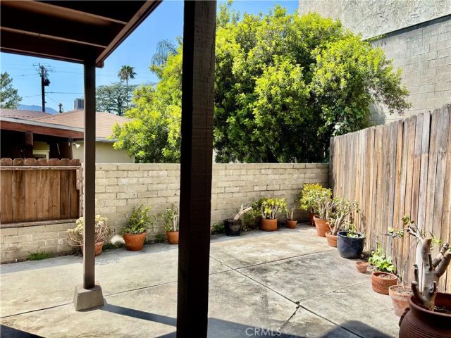 2717 Mary Street, La Crescenta, CA 91214