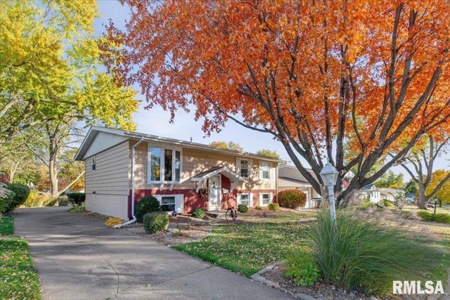 3315 FAIRHAVEN Road, Davenport, IA 52807