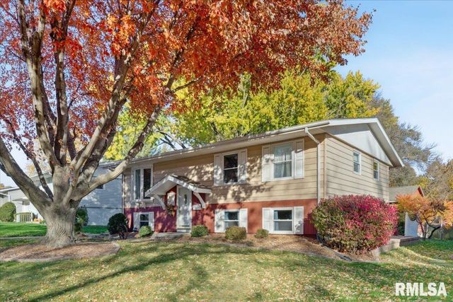 3315 FAIRHAVEN Road, Davenport, IA 52807