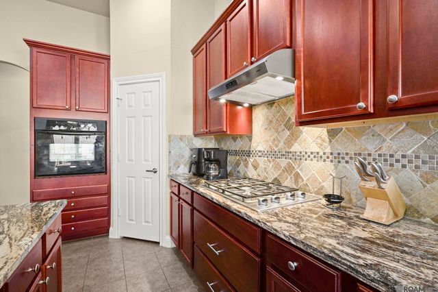 4179 Wilderness Run Dr, Zachary, LA 70791