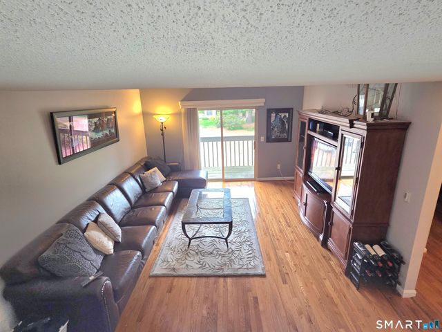 22 Amato Drive C, South Windsor, CT 06074