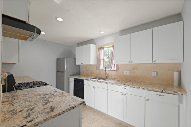 2123 Wigmaker Drive, Katy, TX 77493