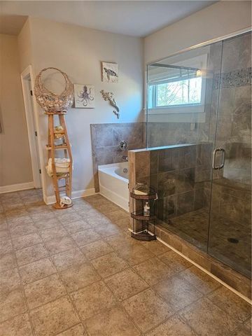 615 Birkdale Drive, Fairburn, GA 30213