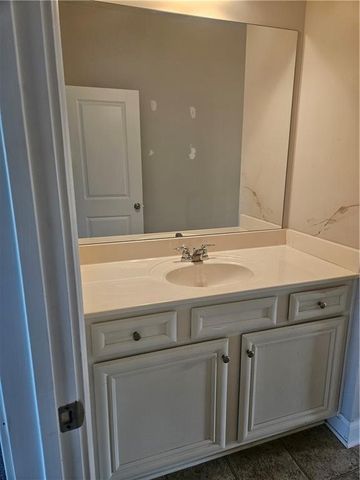 615 Birkdale Drive, Fairburn, GA 30213
