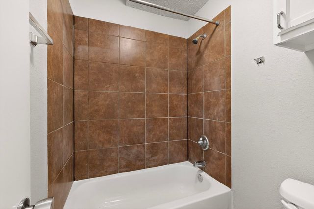 917 Richards Drive, Cedar Hill, TX 75104